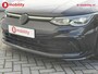 Volkswagen Golf 1.5 eTSI R-Line Panoramadak Achteruitrijcamera Adaptive Cruise Control | Digitaal Dashboard | Stuur/Stoelverwarming | DAB Audio | Apple CarPlay