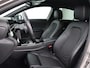 Mercedes-Benz A-klasse 200 Business Solution | Stoelverwarming | Carplay | Half leder | Camera | Widescreen | Full LED | DAB | Park Assist | Cruise control | Bluetooth | Climate control
