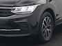 Volkswagen Tiguan 1.4 TSI eHybrid Life Plug In Hybrid 245pk Dealer O.H. PHEV | Trekhaak Af Fabriek | Adaptive Cruise | Sportstoelen & Stuur Verwarmd | Virtual | Keyless | Blis | Navigatie | DAB |