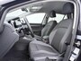 Volkswagen Golf 1.5 eTSI Life Business | Head Up Display | Camera | Navigatie | ACC | Stuur-/Stoelverwarming |