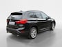 BMW X1 sDrive20i High Executive | Lage Kilometers | Elektrische achterklep | Stoelverwarming | Climate |