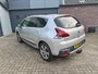 Peugeot 3008 1.2 PureTech Access,Climate control,Navi,Parking system,Stoelverwarming,Panoramadak