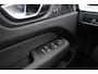Volvo XC60 T6-AWD Black-Ultra|Pano|HUD|360Camera|H&K|Facelift