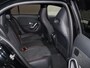 Mercedes-Benz A-klasse 180 Business Solution AMG | Panoramaschuifdak | Premium Plus | 19”AMG-velgen | Head-up display | Dodehoekassistent |