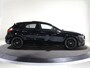 Mercedes-Benz A-klasse 180 Business Solution AMG | Panoramaschuifdak | Premium Plus | 19”AMG-velgen | Head-up display | Dodehoekassistent |