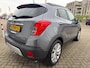 Opel Mokka 1.4 T Cosmo met leer en parkeersensoren en trekhaak en elec open dak en bluetooth telefoon en airco