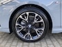BMW 1-Serie 120i 170 pk Automaat M-Sportpakket - 18 inch M lichtmetalen velgen - Navigatie - Stuurwielverwarming