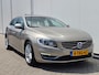 Volvo V60 2.4 D6 AWD Plug-In Hybrid Summum 1e eig. bj 2014 Distributie vv. Volledig onderhouden! Nette Auto!