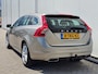 Volvo V60 2.4 D6 AWD Plug-In Hybrid Summum 1e eig. bj 2014 Distributie vv. Volledig onderhouden! Nette Auto!