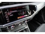 Audi Q3 45 TFSI e S edition 245PK | Zwart optiek | Camera | Keyless | Ambianceverlichting