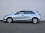 Kia Ceed 1.0 T-GDi DynamicPlusLine | Stuur-/stoelverwarming | Camera | Draadloos laden | LED | Dodehoek detectie | 16" LM |