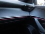 Peugeot 2008 SUV GT Pack PureTech 130pk EAT8 automaat, Rijklaarprijs, Navigatie Camera Adaptieve cruise control Trekhaak