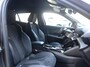 Peugeot 2008 SUV GT Pack PureTech 130pk EAT8 automaat, Rijklaarprijs, Navigatie Camera Adaptieve cruise control Trekhaak