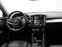 Volvo XC40 T5 Recharge R-Design Plug In Hybrid 263pk Dealer O.H. PHEV | Adaptive Cruise | Camera | Lederen Sportstoelen Memory & Verwarmd | Apple Carplay | Stuur Verwarmd | 19"L.M | Virtual | Blis | Navigatie | DAB |