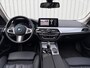 BMW 5-Serie Touring 530e Business Edition Plus|Pano|Hifi|Trekhaak|Sfeerverlichting|Leder|Stoelverwarming