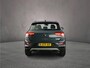 Volkswagen T-Roc Life Business 1.0 TSI 110pk Trekhaak, Adaptive cruise control, LED koplampen, Navigatie, Stoelverwarming, Parkeersensoren, App connect
