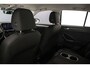 Volkswagen T-Roc Life Business 1.0 TSI 110pk Trekhaak, Adaptive cruise control, LED koplampen, Navigatie, Stoelverwarming, Parkeersensoren, App connect