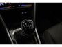 Volkswagen T-Roc Life Business 1.0 TSI 110pk Trekhaak, Adaptive cruise control, LED koplampen, Navigatie, Stoelverwarming, Parkeersensoren, App connect