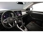 Volkswagen T-Roc Life Business 1.0 TSI 110pk Trekhaak, Adaptive cruise control, LED koplampen, Navigatie, Stoelverwarming, Parkeersensoren, App connect