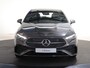 Mercedes-Benz A-klasse 180 Business Solution AMG | Panoramaschuifdak | Stoelverwarming | Achteruitrijcamera |  MULTIBEAM LED |