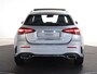 Mercedes-Benz A-klasse 180 Business Solution AMG | Panoramaschuifdak | Achteruitrijcamera | Nightpakket | MULTIBEAM LED | Stoelverwarming |