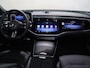 Mercedes-Benz E-klasse 300e Sport Edition | Night | Panoramadak | Superscreen | Burmester | Stoelverwarming/ventilatie | Rijassistentiepakket | Head-up display | leder |