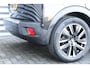 Peugeot e-2008 50KWH 136PK GT PACK AUTOMAAT / NAVI / LEDER / CLIMA / PDC / 18" LMV / CAMERA / ALCANTARA / PANO. DAK / KEYLESS / FULL-LED / FULL OPTIONS / 1E EIGENAAR / NIEUWSTAAT !!