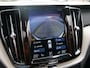 Volvo XC60 2.0 T8 Twin Engine AWD Inscription 390 Pk Automaat Navi / DAB / Apple Carplay / Pano-dak / Leer / Luchtvering / Trekhaak