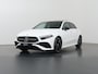 Mercedes-Benz A-klasse 180 Business Solution AMG | Panoramaschuifdak | Premium Plus pakket | Stoelverwarming | Achteruitrijcamera |  MULTIBEAM LED |