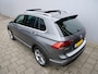 Volkswagen Tiguan 1.5 TSI ACT Highline Business R 150 Pk Automaat Navigatie / DAB / 360  Camera / Pano-dak
