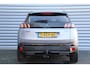 Peugeot 3008 1.6 HYBRID 225PK GT PACK AUTOMAAT / NAVI / LEDER / CLIMA / AGR / PDC / 19" LMV / CAMERA / PANO. DAK / AFN. TREKHAAK / BLACK PACK / FOCAL AUDIO / KEYLESS / WINTERPAKKET / FULL-LED / NIEUWSTAAT !!