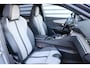 Peugeot 3008 1.6 HYBRID 225PK GT PACK AUTOMAAT / NAVI / LEDER / CLIMA / AGR / PDC / 19" LMV / CAMERA / PANO. DAK / AFN. TREKHAAK / BLACK PACK / FOCAL AUDIO / KEYLESS / WINTERPAKKET / FULL-LED / NIEUWSTAAT !!