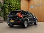 Volvo XC40 Recharge P8 AWD R-Design 408pk | Trekhaak | Harman/Kardon | Panoramadak | Memory | Stuur/stoelverwarming