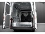 Volkswagen Crafter Exclusive 140 pk | Exclusive | Meerprijs inbouw dubbele Cabine € 4750.- | Led | Draaistoel | Camera | Adaptive Cruise