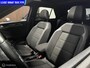 Volkswagen T-Roc 1.5 TSI DSG PANORAMA CAMERA DODEHOEK LED XENON NAVI CRUISE ELEK ACHTERKLEP 18inch Velgen