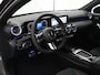 Mercedes-Benz A-klasse 250e Business Solution AMG | Panoramaschuifdak | Stoelverwarming | Achteruitrijcamera |  MULTIBEAM LED |