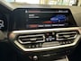 BMW 3-Serie TOURING 330E XDRIVE 4X4 PHEV HIGH EXECUTIVE M PAKKET LEDER/ALCANTARA NAVIGATIE CRUISE CONTROL PANORAMA SCHUIF/KANTELDAK APPLE CARPLAY/ANDROID KEYLESS GO UITKLAPBARE TREKHAAK PDC ZEER MOOI !!