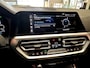 BMW 3-Serie TOURING 330E XDRIVE 4X4 PHEV HIGH EXECUTIVE M PAKKET LEDER/ALCANTARA NAVIGATIE CRUISE CONTROL PANORAMA SCHUIF/KANTELDAK APPLE CARPLAY/ANDROID KEYLESS GO UITKLAPBARE TREKHAAK PDC ZEER MOOI !!