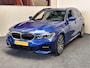 BMW 3-Serie TOURING 330E XDRIVE 4X4 PHEV HIGH EXECUTIVE M PAKKET LEDER/ALCANTARA NAVIGATIE CRUISE CONTROL PANORAMA SCHUIF/KANTELDAK APPLE CARPLAY/ANDROID KEYLESS GO UITKLAPBARE TREKHAAK PDC ZEER MOOI !!
