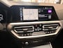 BMW 3-Serie TOURING 330E XDRIVE 4X4 PHEV HIGH EXECUTIVE M PAKKET LEDER/ALCANTARA NAVIGATIE CRUISE CONTROL PANORAMA SCHUIF/KANTELDAK APPLE CARPLAY/ANDROID KEYLESS GO UITKLAPBARE TREKHAAK PDC ZEER MOOI !! Brgl