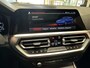 BMW 3-Serie TOURING 330E XDRIVE 4X4 PHEV HIGH EXECUTIVE M PAKKET LEDER/ALCANTARA NAVIGATIE CRUISE CONTROL PANORAMA SCHUIF/KANTELDAK APPLE CARPLAY/ANDROID KEYLESS GO UITKLAPBARE TREKHAAK PDC ZEER MOOI !! Brgl