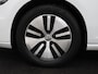 Volkswagen E-Golf E-DITION | Stoelverwarming | Warmtepomp | Carplay | Adaptive cruise | Virtual Cockpit | Navigatie | LED Plus | Getint glas | Climate control