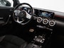 Mercedes-Benz A-klasse 250 Premium | AMG | Night | Panoramadak | Stoelverwarming | Achteruitrijcamera |