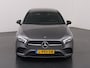 Mercedes-Benz A-klasse 250 Premium | AMG | Night | Panoramadak | Stoelverwarming | Achteruitrijcamera |