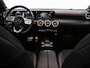 Mercedes-Benz A-klasse 250 Premium | AMG | Night | Panoramadak | Stoelverwarming | Achteruitrijcamera |