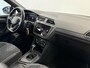 Volkswagen Tiguan 1.4 TSI eHybrid R-Line Business+ PDC NAVI ACC IQ Light Panoramadak