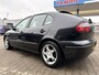 SEAT Leon 1.8-20V Sport, 125 PK, lederen interieur, climatronic, cruisecontrol, zeer nette auto, slechts 2 particulier eigenaren gehad !!