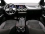 Mercedes-Benz B-klasse 180 Business Solution AMG AMG Line | Night Pakket | Panorama Schuif-Kanteldak | Memory voorstoelen | Achteruitrijcamers. Inclusief 24 maanden MB Certified garantie voor Europa.