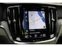 Volvo V60 B3 Inscription | Parkeercamera | Verwarmbare Voorstoelen + Stuurwiel | Adaptieve Bochtverlichting | Apple Carplay/ Android Auto | BLIS Dodehoekdetectie | Power Seats | Draadloze Oplader Telefoon