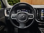 Volvo XC60 2.0 T8 Twin Engine AWD Momentum Pro | Trekhaak | Camera | Panoramadak